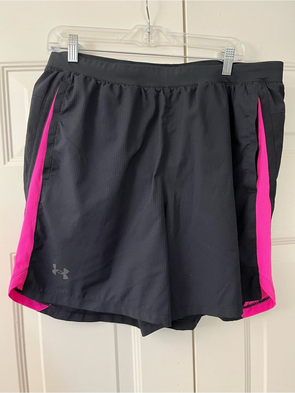 Under Armour XL Fitted Coupe Ajustee Shorts